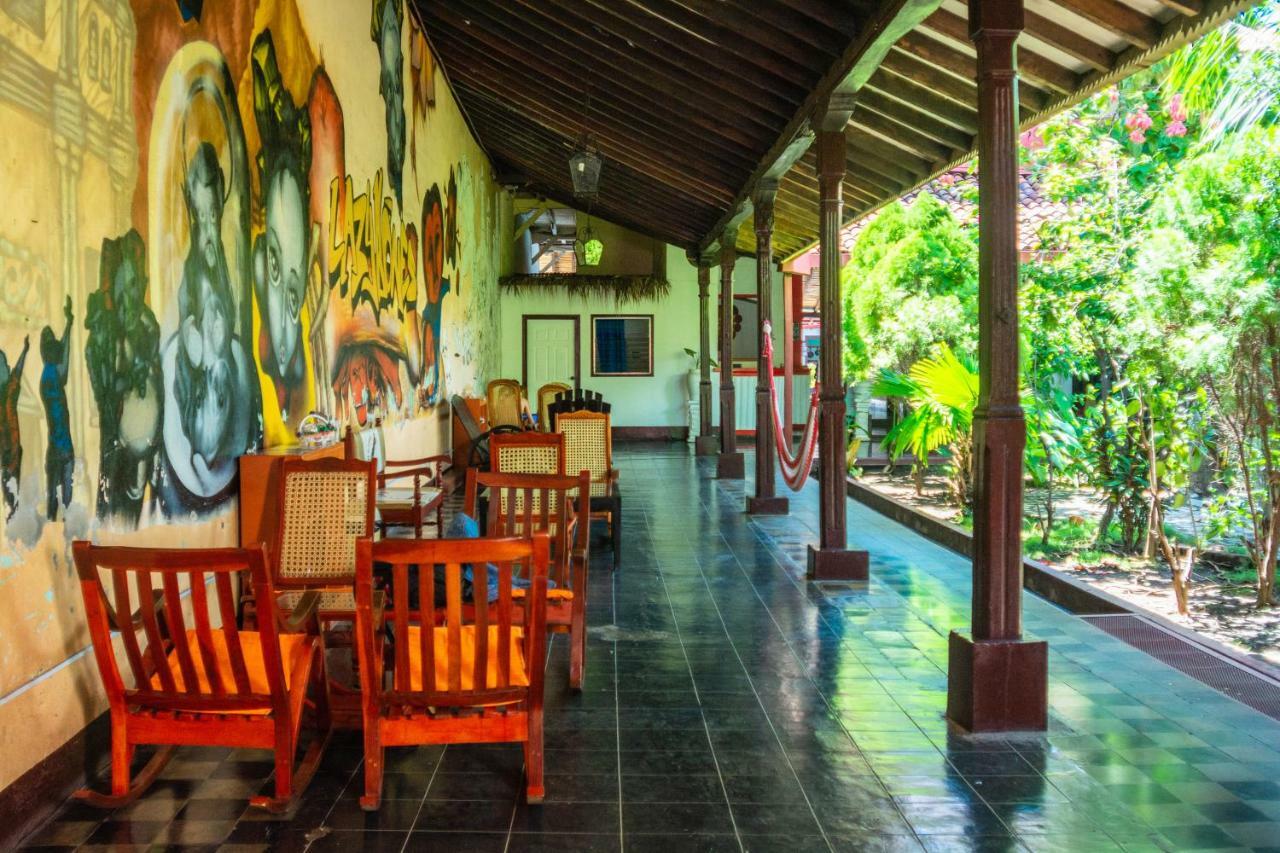 Hostal Lazybones León Zewnętrze zdjęcie