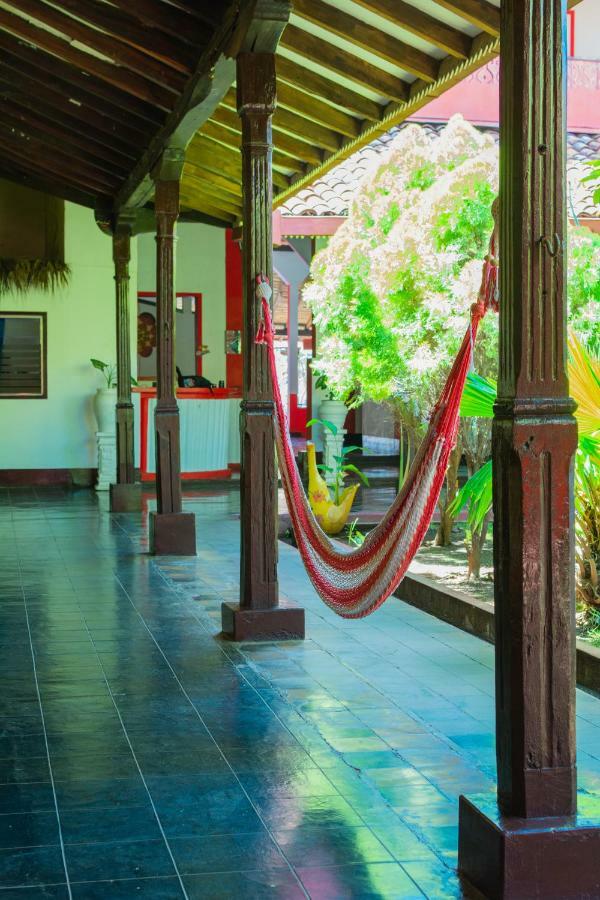 Hostal Lazybones León Zewnętrze zdjęcie
