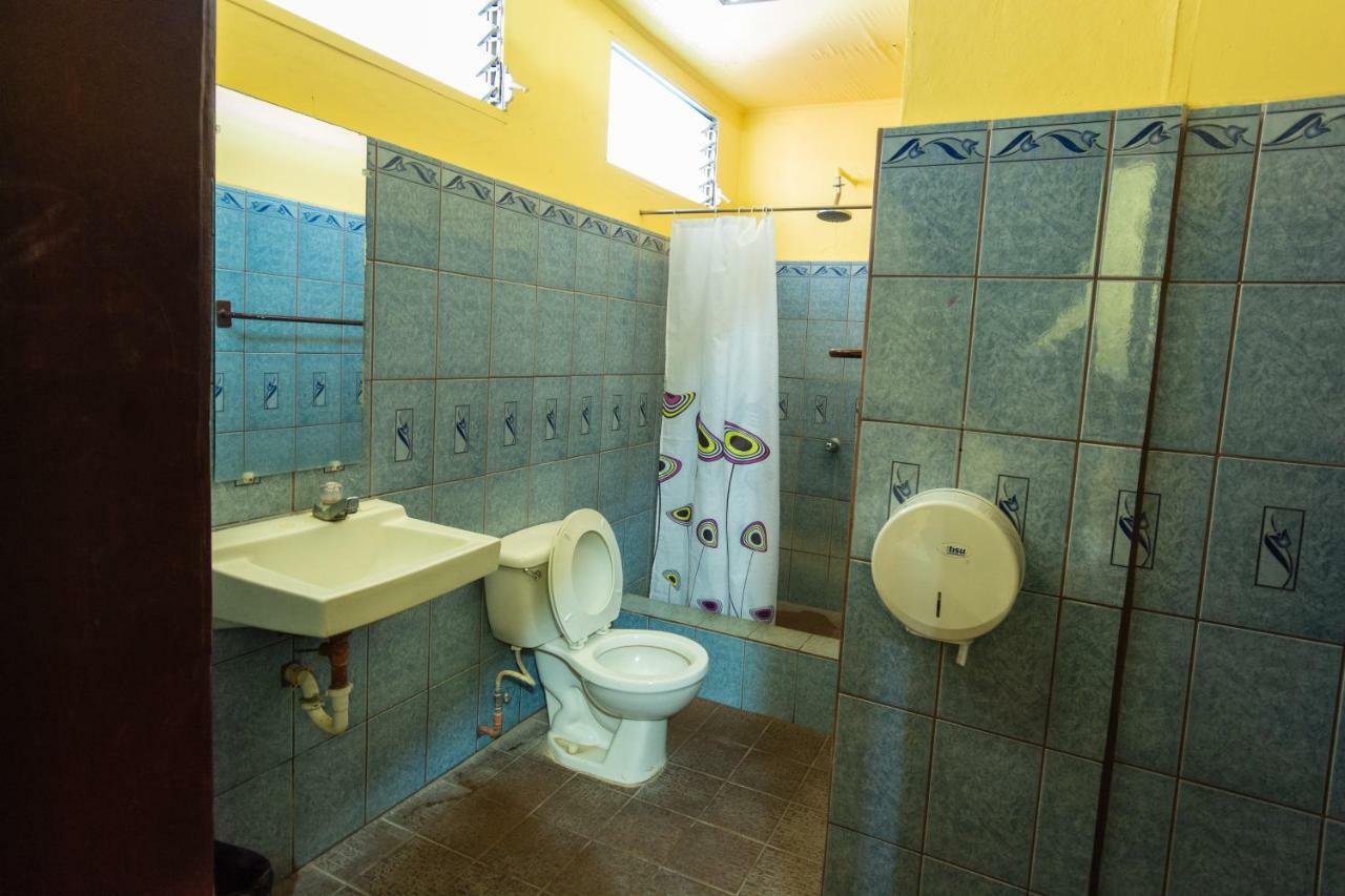 Hostal Lazybones León Zewnętrze zdjęcie