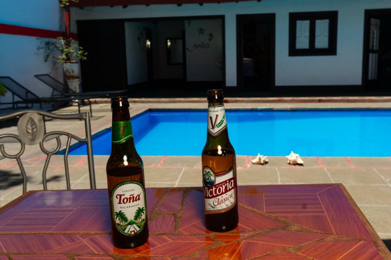 Hostal Lazybones León Zewnętrze zdjęcie
